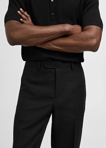 MANGO MAN Regular Pleat-Front Pants 'Vigil' in Black