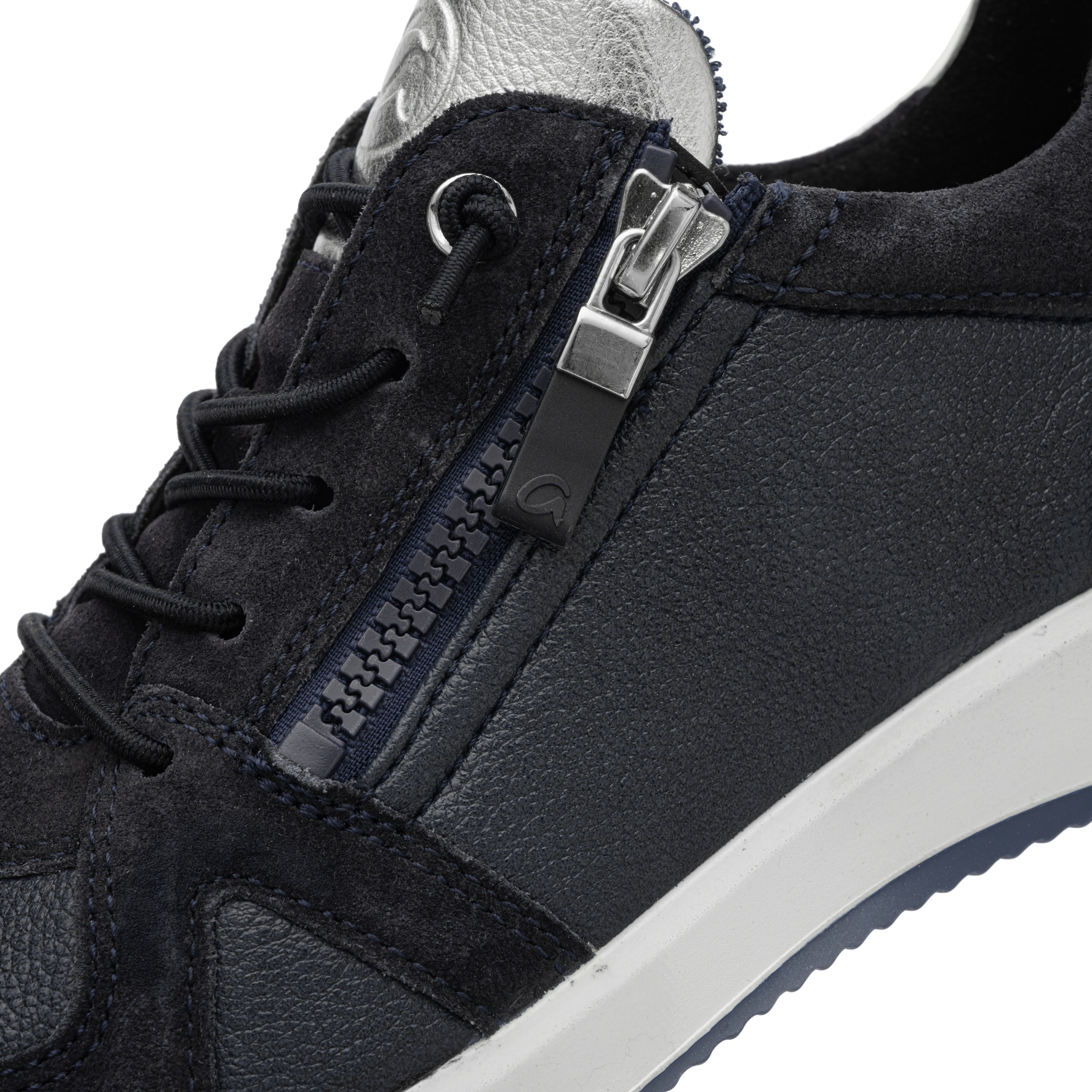 ARA Sneakers in Black