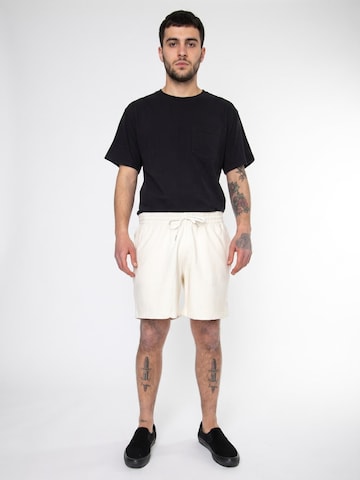ADIDAS Baggy Pants 'Mens Adicolor Premium Shorts' in White