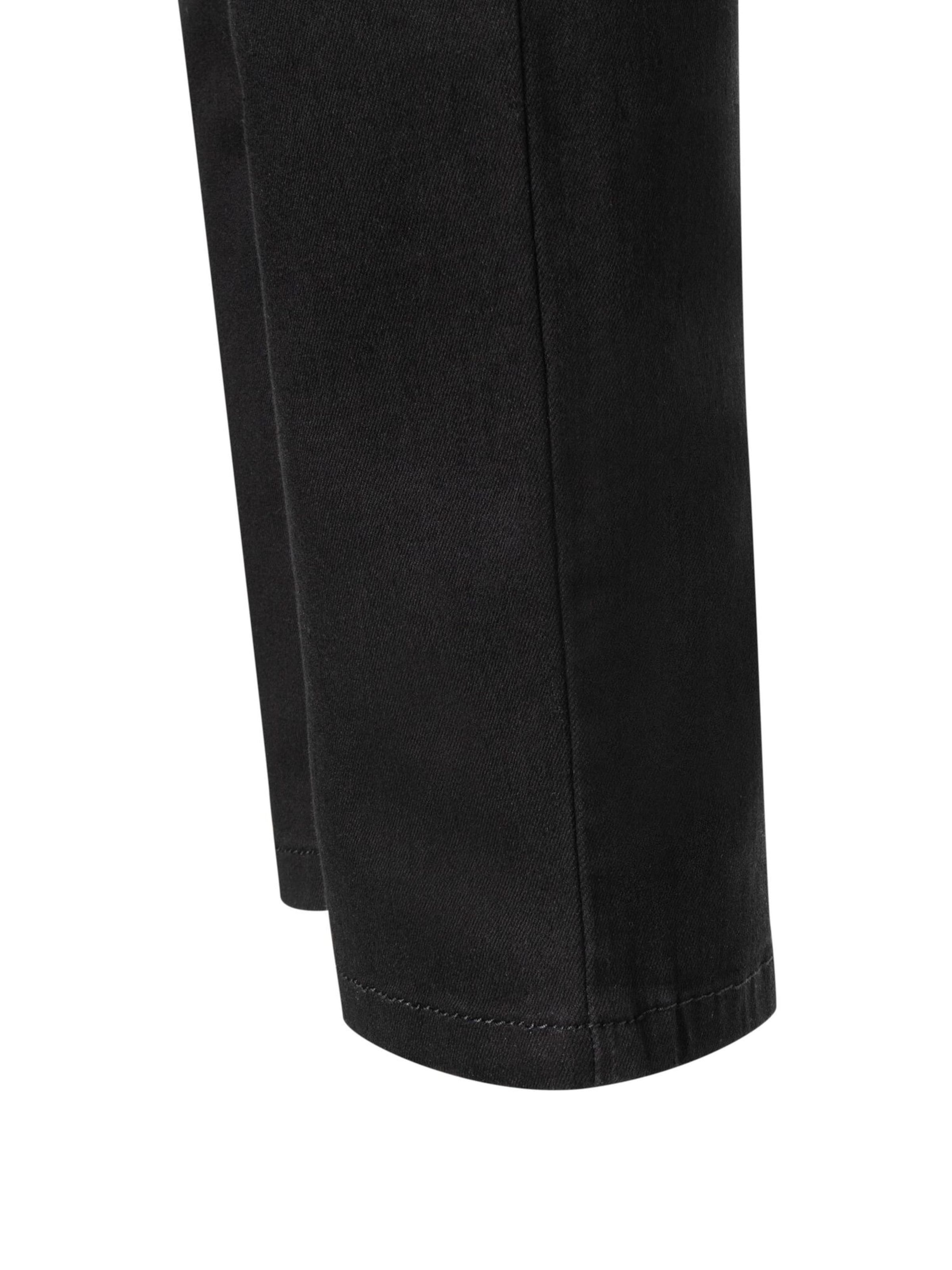 MAC Regular Jeans 'Angela'‌‌ in Schwarz