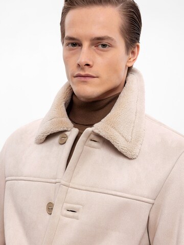 Antioch Winter jacket in Beige