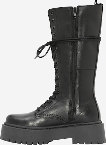 Bianco Lace-Up Boots 'Deb' in Black