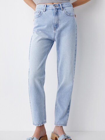 Pull&Bear Regular Jeans in Blauw: voorkant