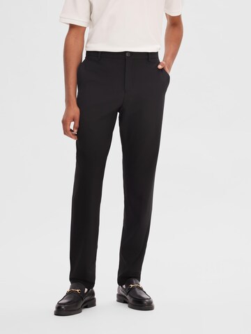 Coupe slim Pantalon chino 'Robert' SELECTED HOMME en noir : devant