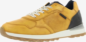 BULLBOXER Sneakers in Yellow: front