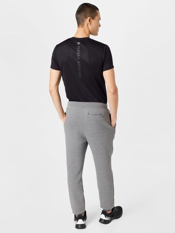 11 Degrees Tapered Pants in Grey