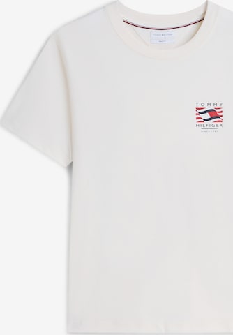 TOMMY HILFIGER Футболка в Белый: спереди