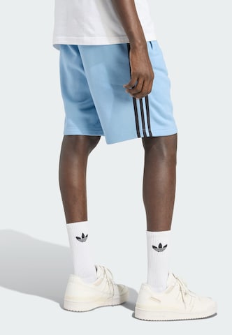 ADIDAS ORIGINALS Regular Shorts 'Adicolor' in Blau