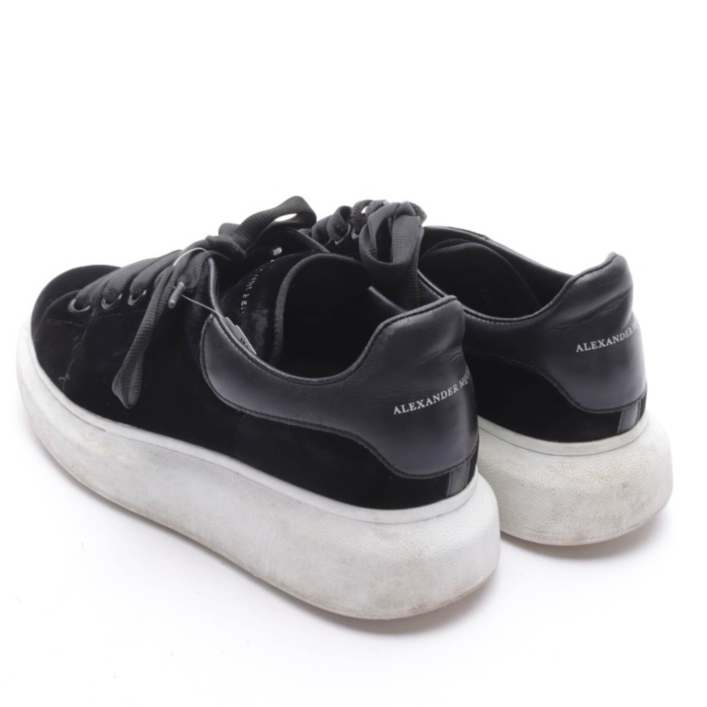 Alexander McQueen Turnschuhe / Sneaker 38,5 in Schwarz