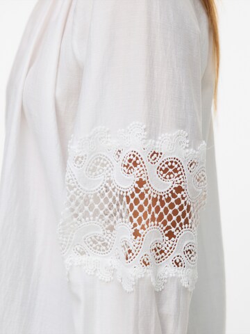 VERO MODA Bluza | bela barva