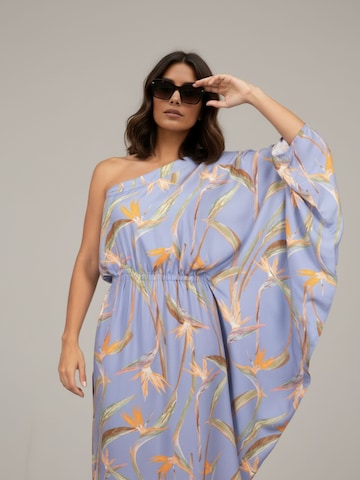 Robe 'Loisa' WEARABLE STORIES en bleu