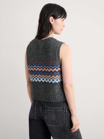 Seasalt Cornwall Vest 'Golden Light' i grå