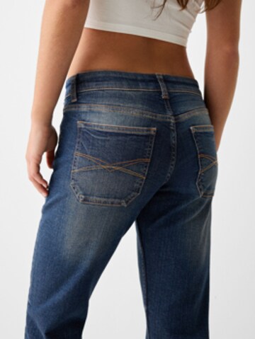 Bershka Regular Jeans in Blue