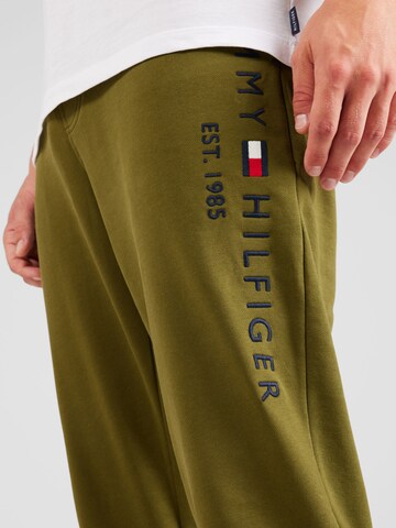 TOMMY HILFIGER Tapered Παντελόνι σε πράσινο