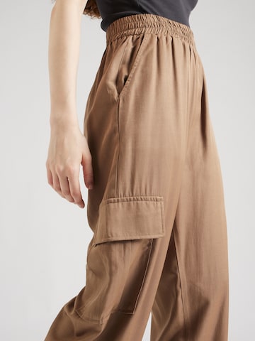 Fransa Regular Cargo Pants 'ALLIE' in Beige