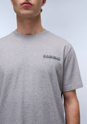 NAPAPIJRI Shirt in Grey: front