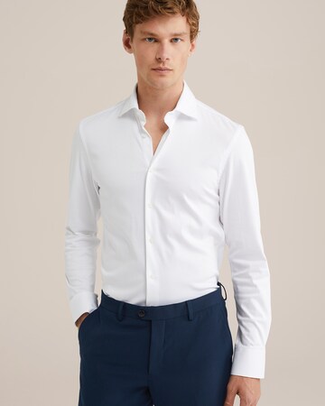 WE Fashion Slim Fit Риза в бяло: отпред