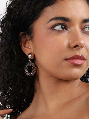 SOHI Ohrringe ' Joleen ' in Gold: Vorderseite