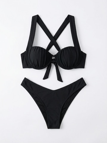 Cupshe Bustier Bikini 'CAA12C5D155AA' in Schwarz: Vorderseite