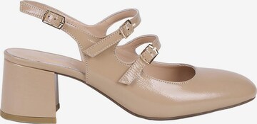 Desa Slingback pumps 'DESA Damenschuhe mit Schnallendetail aus Lackleder und Blockabsatz' in Beige: front