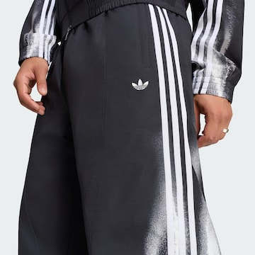 ADIDAS ORIGINALSLoosefit Hlače 'Adilenium 6' - crna boja