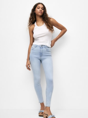 Pull&Bear Skinny Jeans in Blau