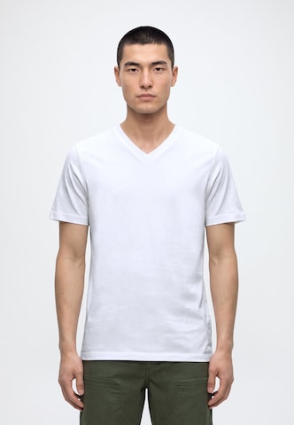 s.Oliver Shirt in White: front