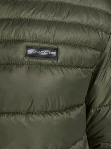 Jack & Jones Plus - Chaqueta de entretiempo en verde