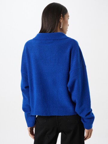 Monki Pullover in Blau