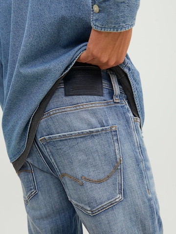 regular Jeans 'Mike' di JACK & JONES in blu