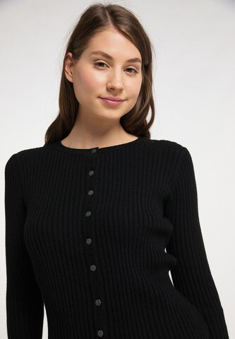 Mo ESSENTIALS Knit Cardigan in Black