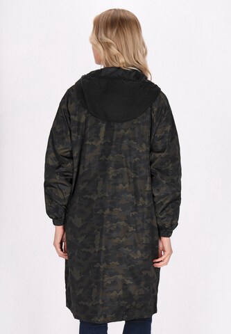 urban rain by Schmuddelwedda Outdoor coat in Green