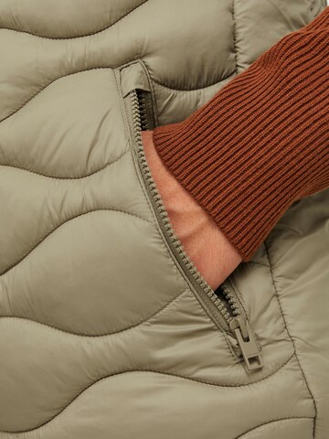 JACK & JONES Vest 'ICEBREAKER' in Beige