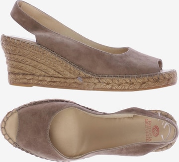 Fred de la BretoniÈre Sandals & High-Heeled Sandals in 38 in Brown: front
