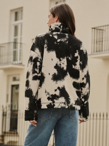 Next Pullover in Schwarz