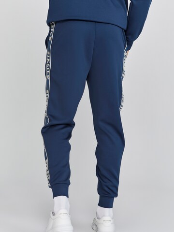 Effilé Pantalon SikSilk en bleu