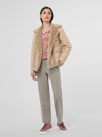 MADELEINE Regular Hose in Grau