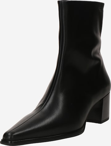 VAGABOND SHOEMAKERS Stiefelette 'Giselle' in Schwarz: Vorderseite