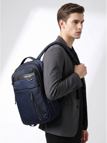 Zaino 'Zaino Coveri Collection poliestere con zip' di Coveri Collection in blu