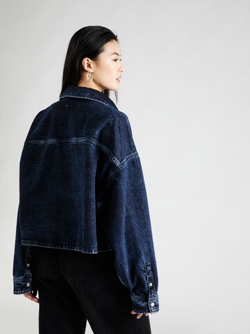 Calvin Klein Jeans Between-season jacket in Blue