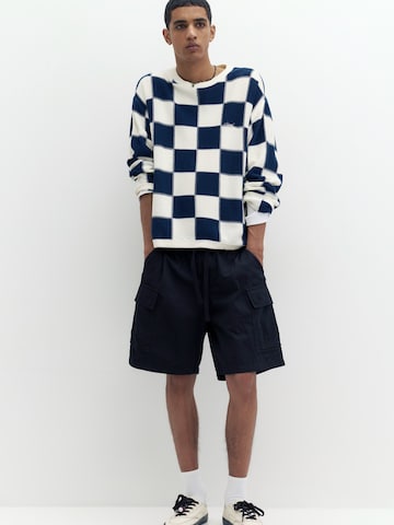 Pull&Bear Loosefit Gargohousut värissä musta
