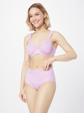 Panty 'Amourette Charm Pure' di TRIUMPH in lilla