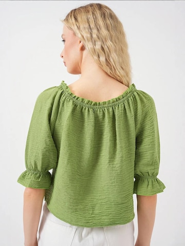 Bigdart Blouse in Green