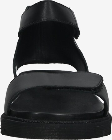Sandalo con cinturino di ARA in nero
