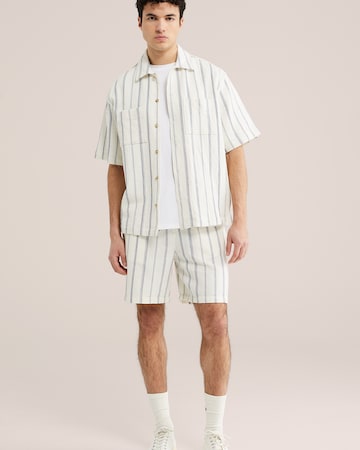 WE Fashion Comfort Fit Skjorta i beige