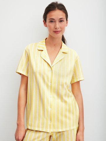 Camicia da notte 'Favourites Ocean' di CALIDA in giallo
