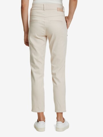 Coupe slim Pantalon Betty & Co en beige