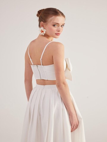 HOLLY LOLLY Top – bílá