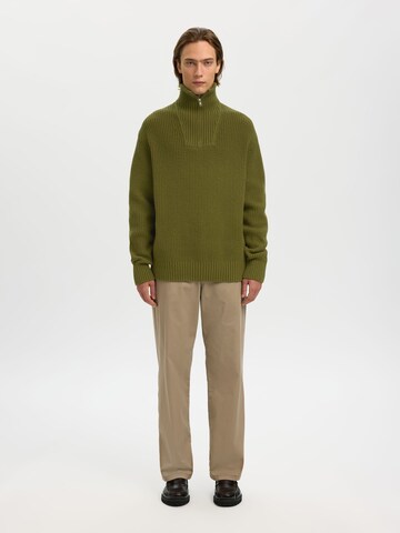 SELECTED Sweater in Green