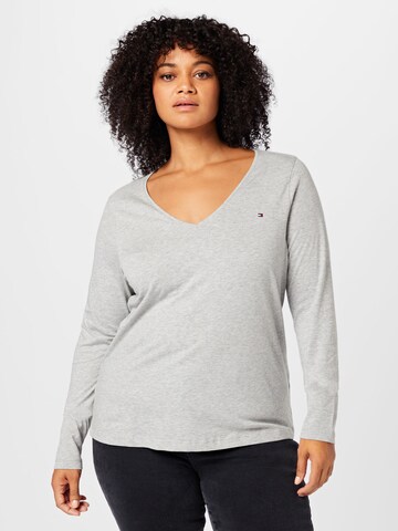 Tommy Hilfiger Curve Shirt in Grau: Vorderseite